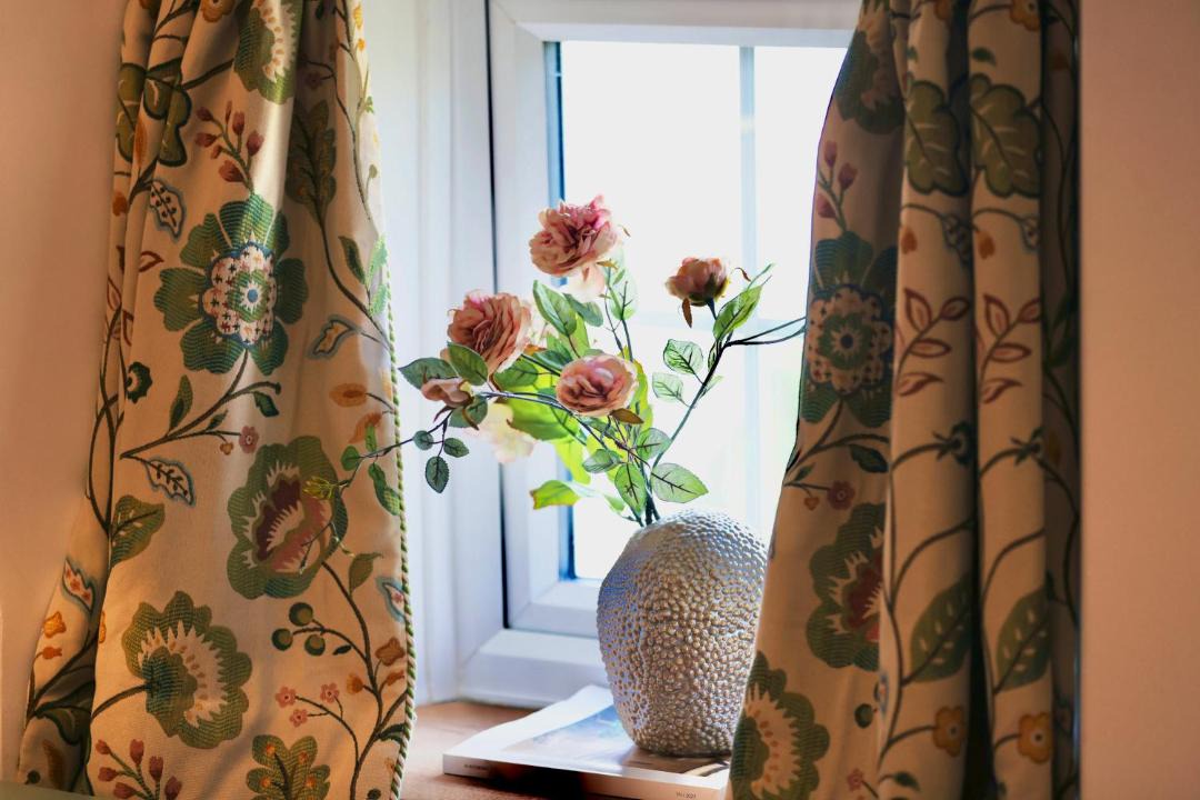 Photo of Others in South Leigh