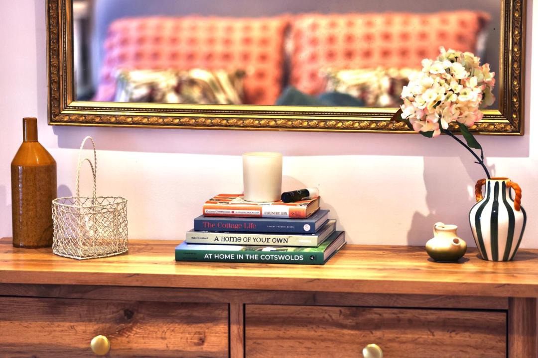 Photo of Others in South Leigh