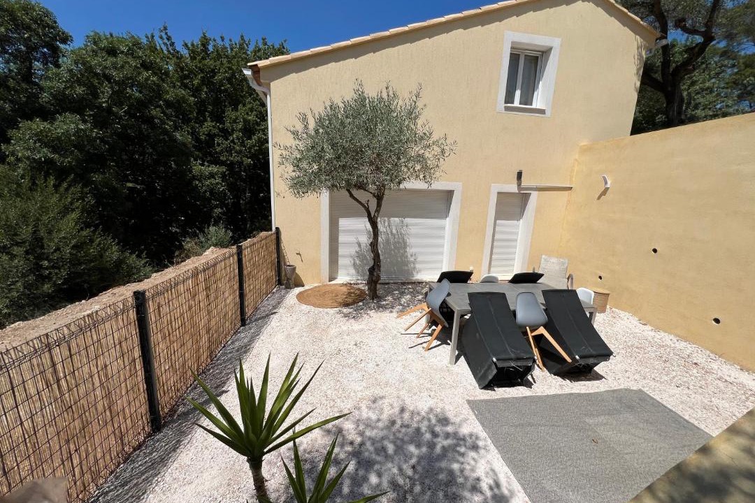 Photo of Others in Sollies-Toucas