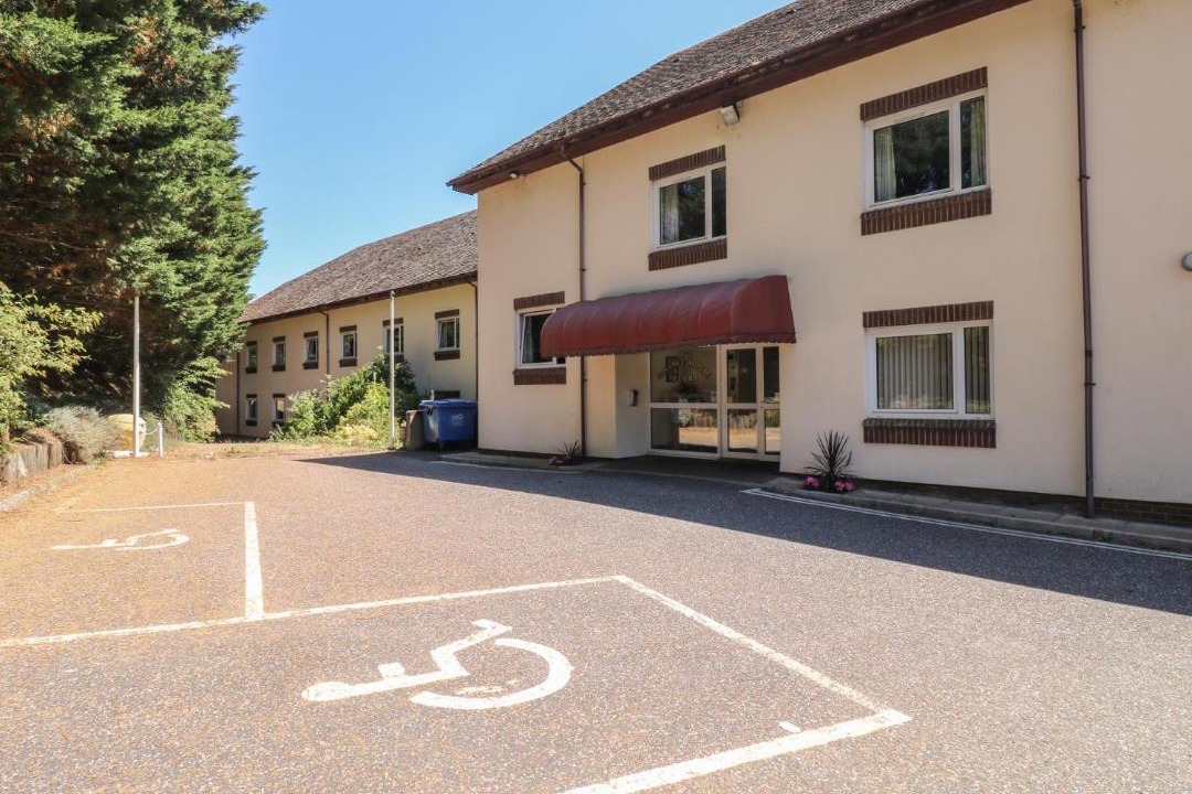 Photo of Others in Kingsteignton