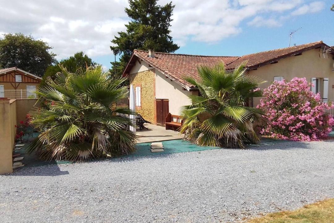 Photo of Others in Laujuzan