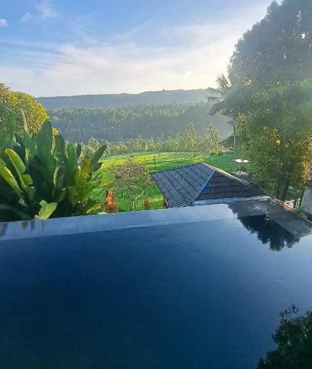 Photo of Others in Munduk