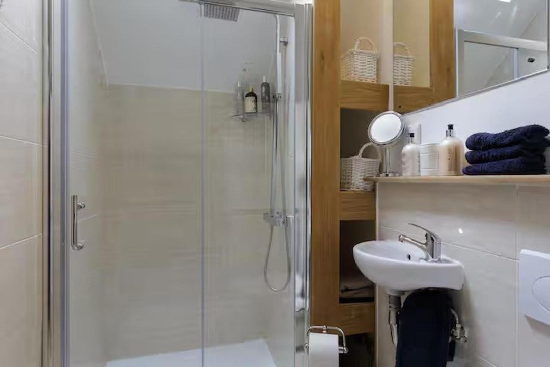 Photo of Bathroom in Rogate