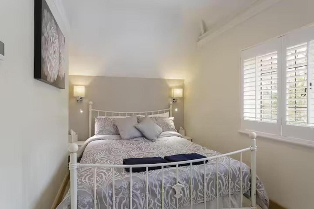 Photo of Bedroom in Rogate