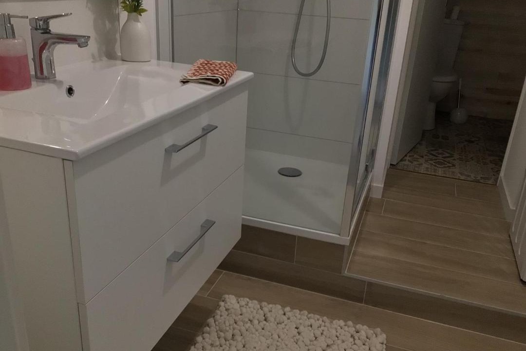 Photo of Bathroom in Le Fied