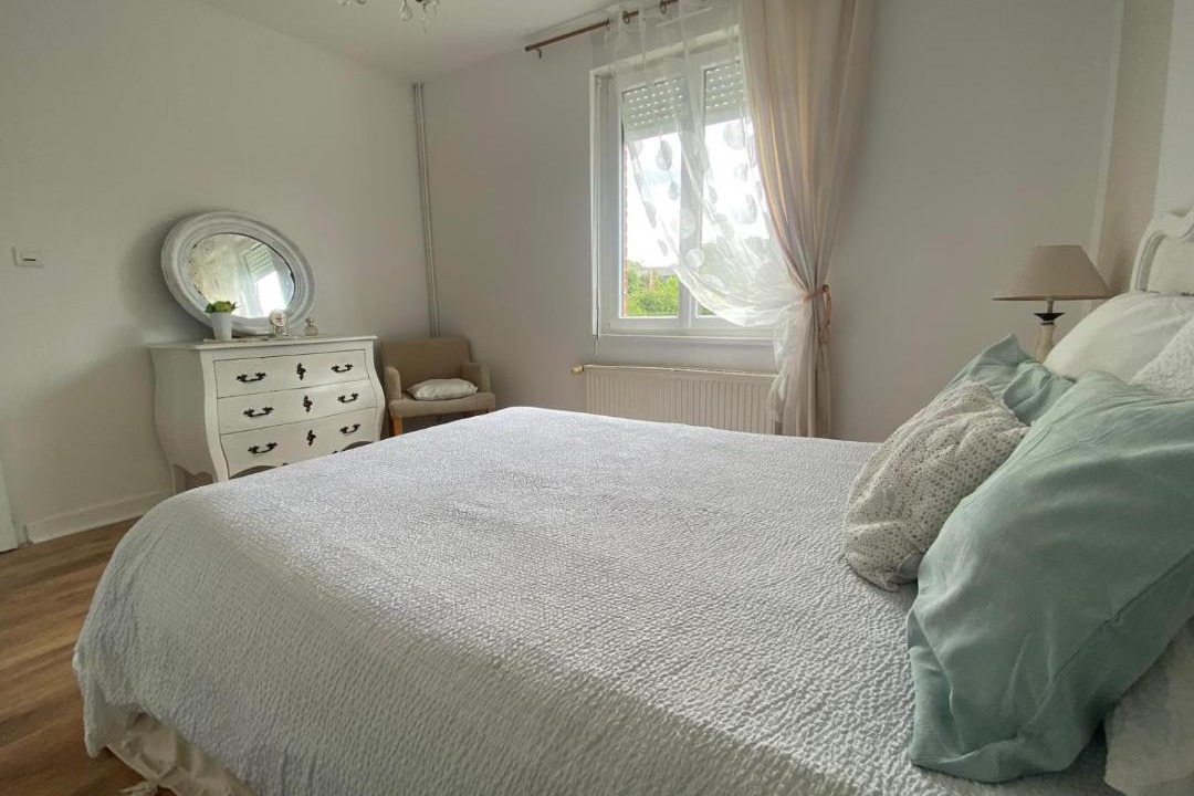 Photo of Bedroom in Laon