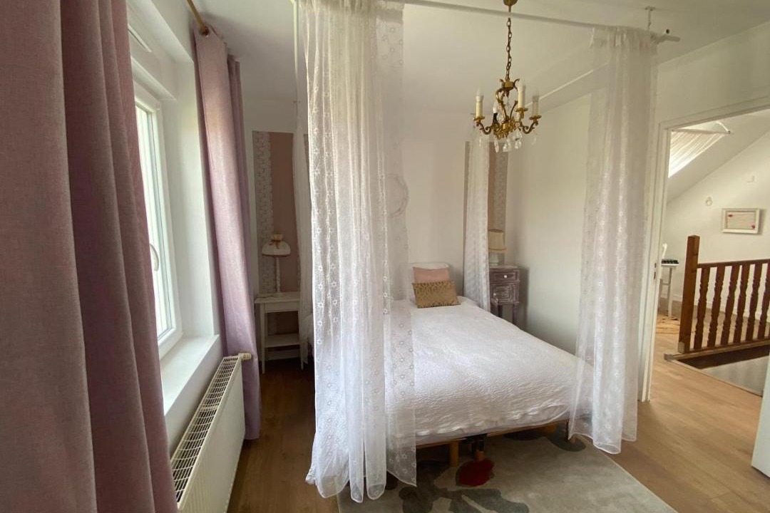 Photo of Bedroom in Laon