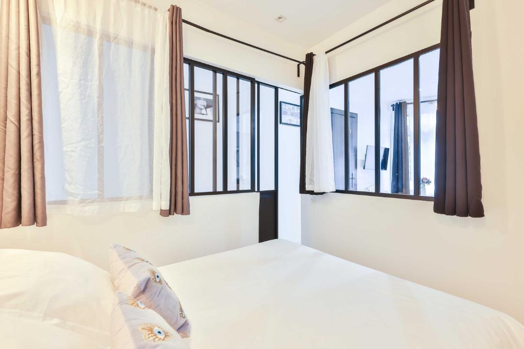 Photo of Bedroom in Val-de-Grace