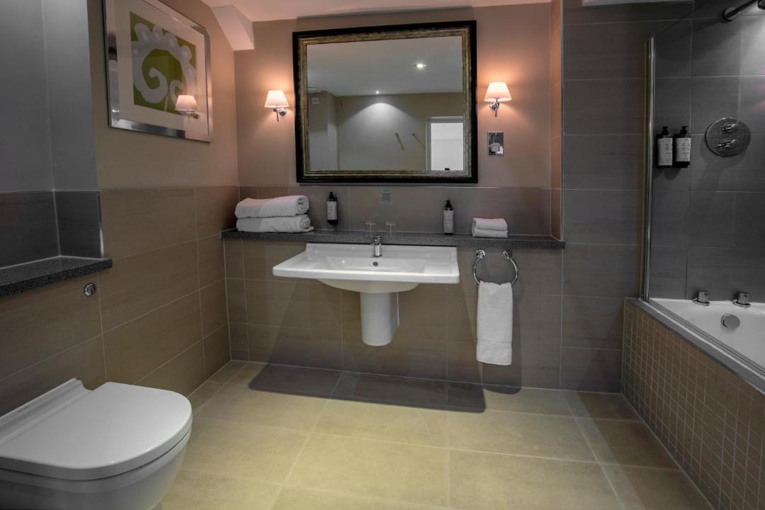 Photo of Bathroom in Mollington