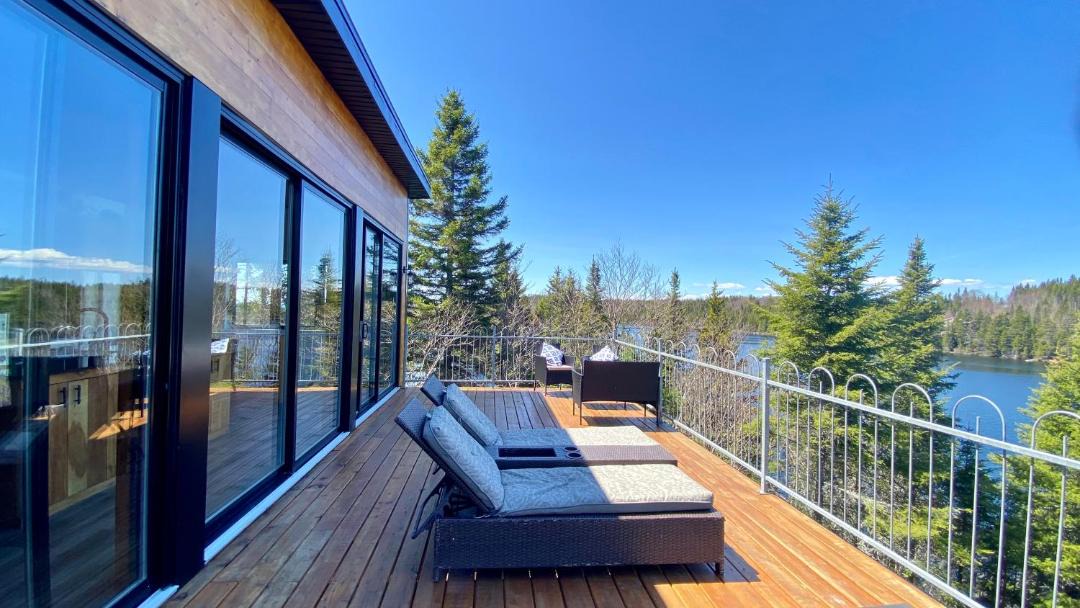 Photo of Patio Balcony in Saint-Cyrille-de-Lessard