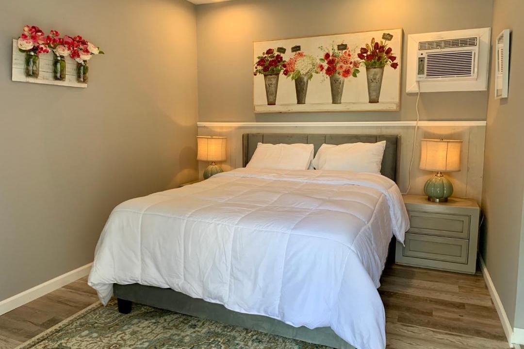 Photo of Bedroom in Lake George