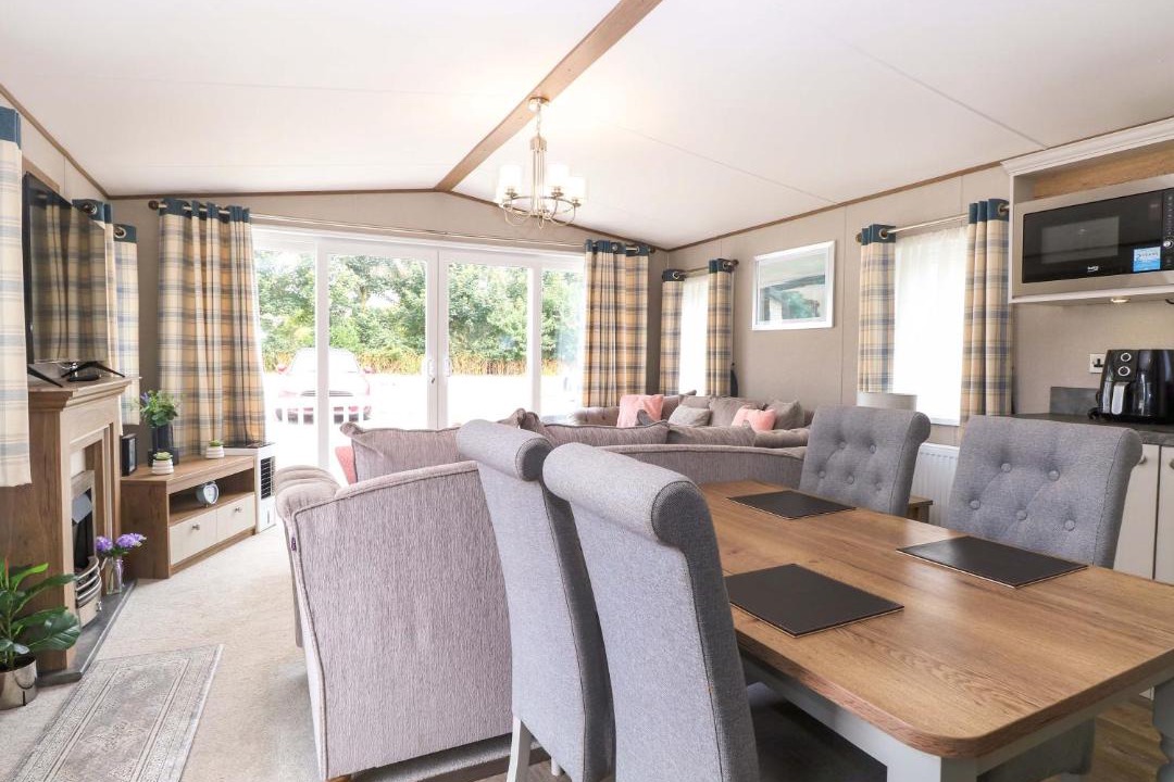 Photo of Others in Hopton