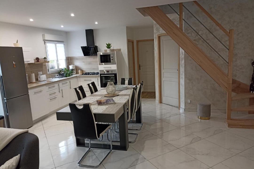 Photo of Others in Cambron