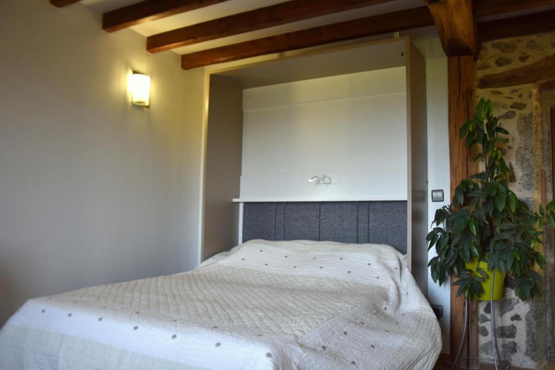 Photo of Bedroom in Saint-Salvy-de-la-Balme