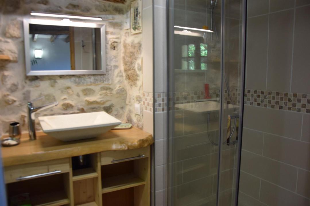 Photo of Bathroom in Saint-Salvy-de-la-Balme