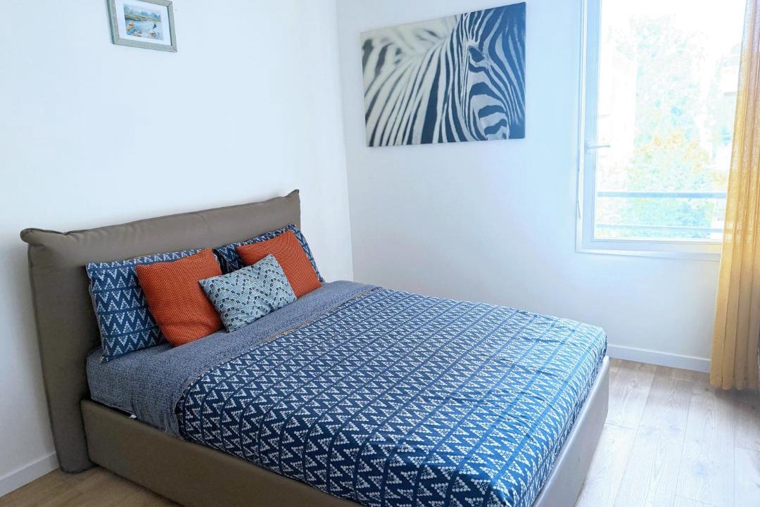 Photo of Bedroom in Saint-Denis