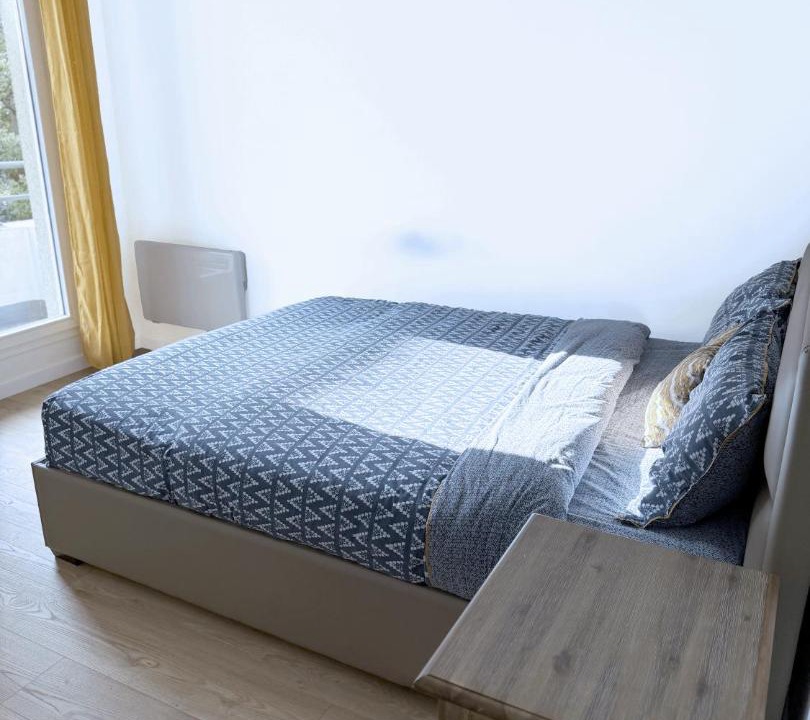 Photo of Bedroom in Saint-Denis