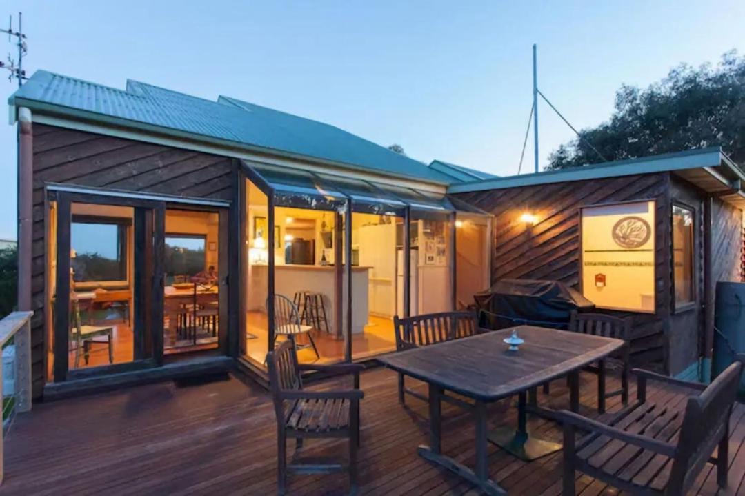 Photo of Others in Waratah