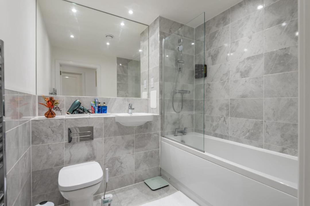 Photo of Bathroom in Swanscombe