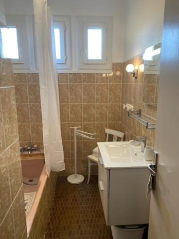 Photo of Bathroom in Aussac