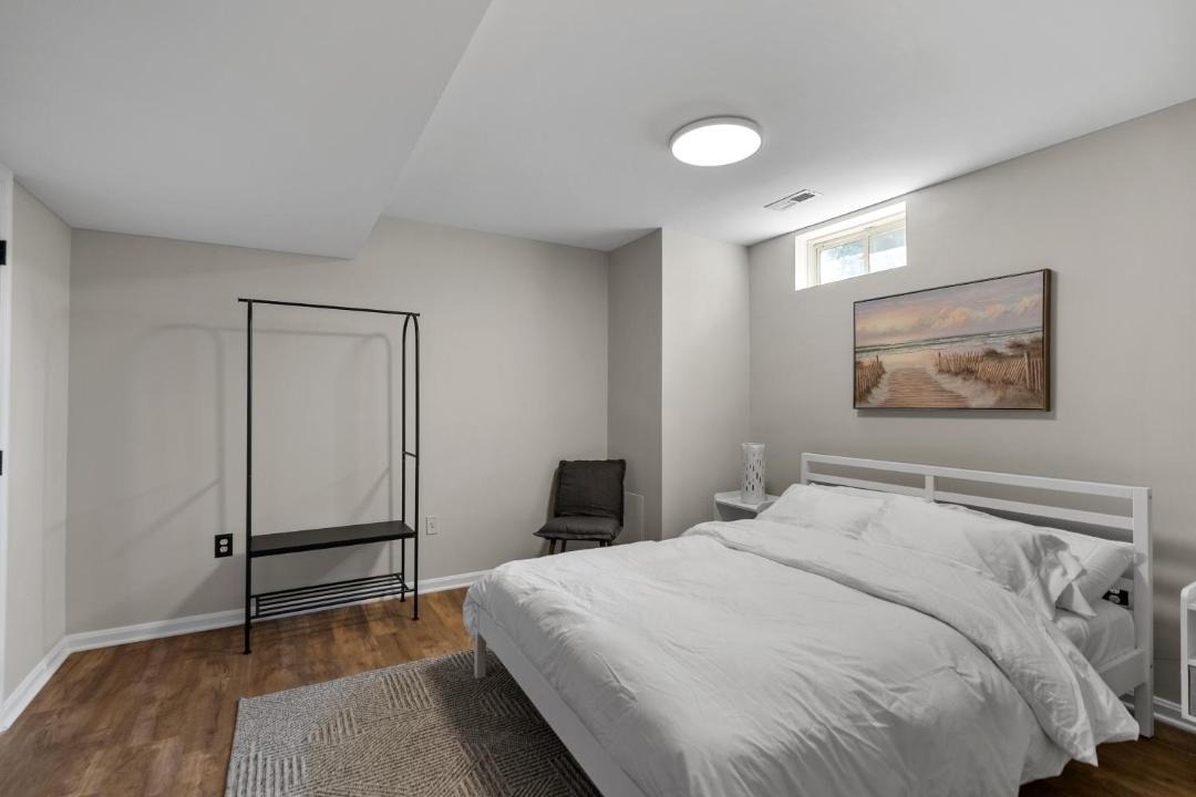 Photo of Bedroom in Dale City