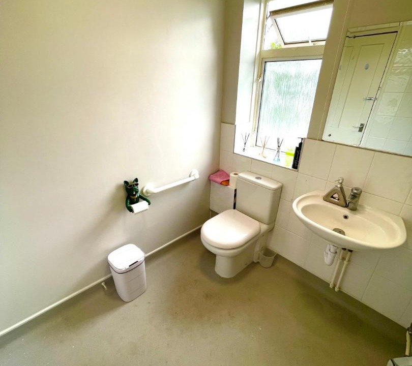 Photo of Bathroom in Wandle Valley