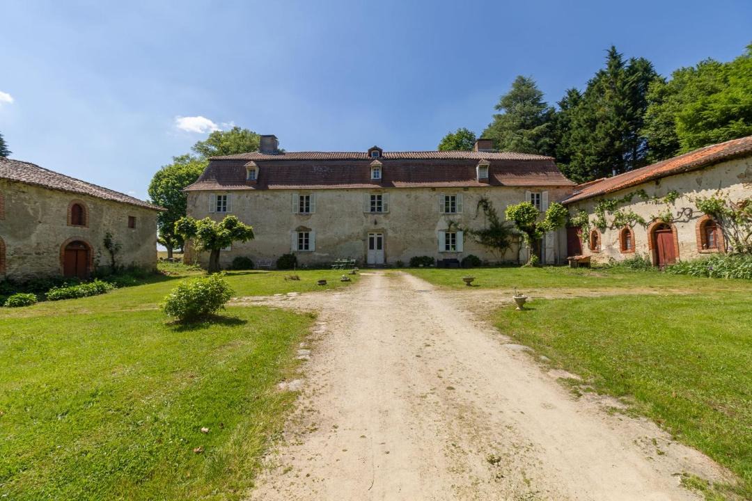 Photo of Others in Saint-Victurnien