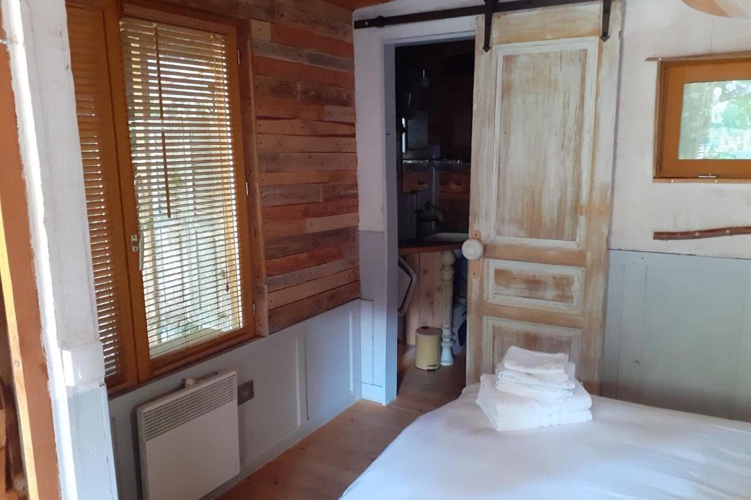 Photo of Bedroom in Couze-et-Saint-Front