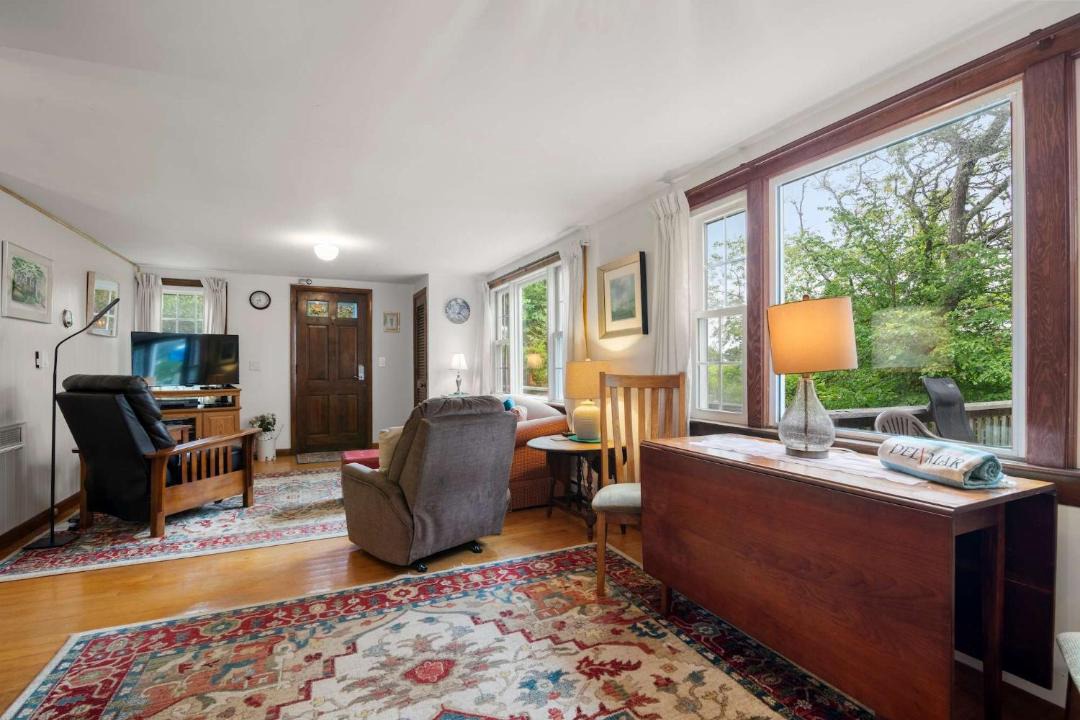 Photo of Others in East Orleans