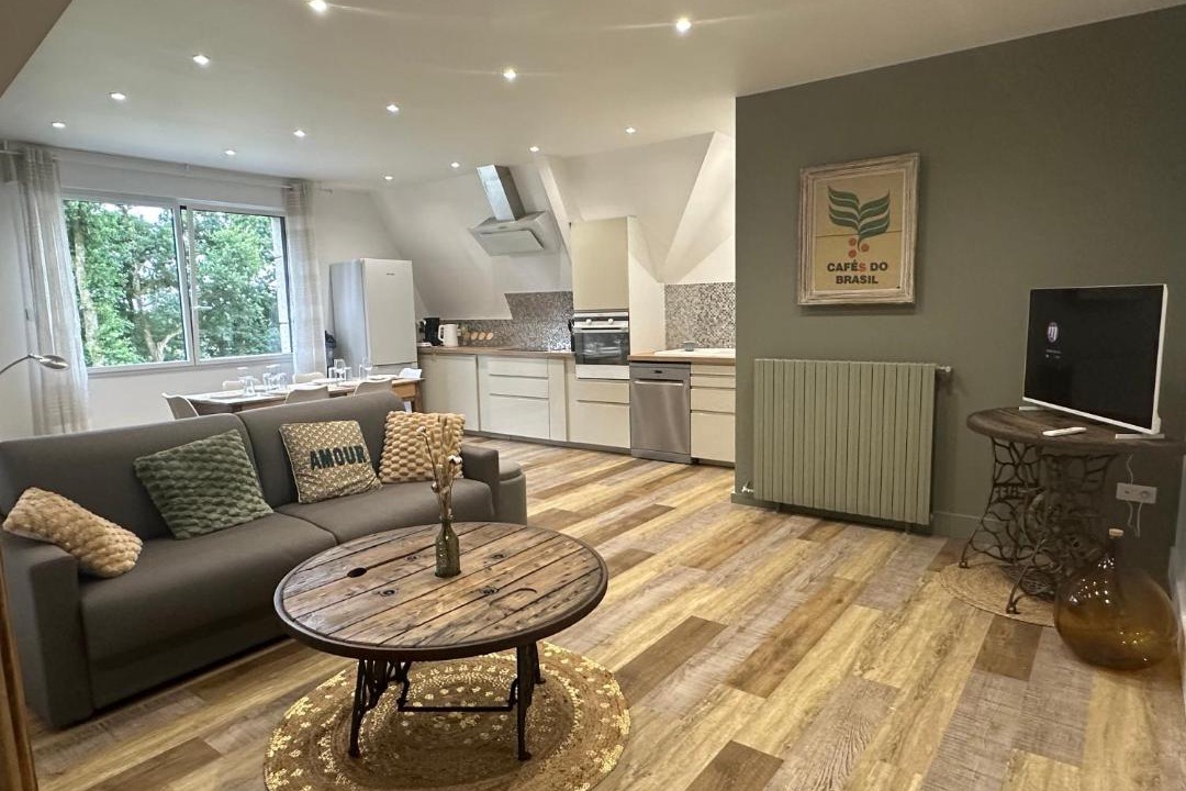 Photo of Others in Treauray