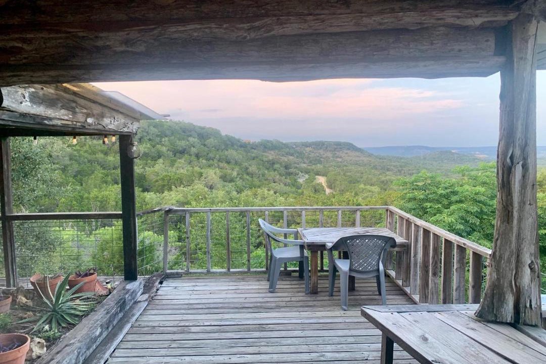 Photo of Patio Balcony in Canyon Lake