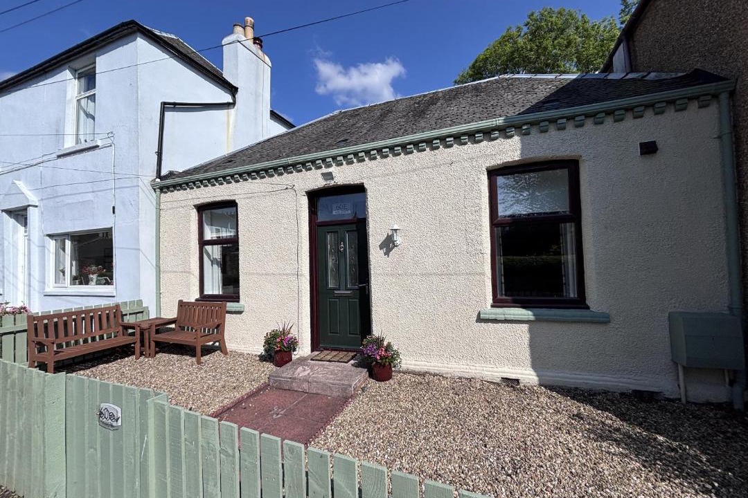 Photo of Others in Lanark