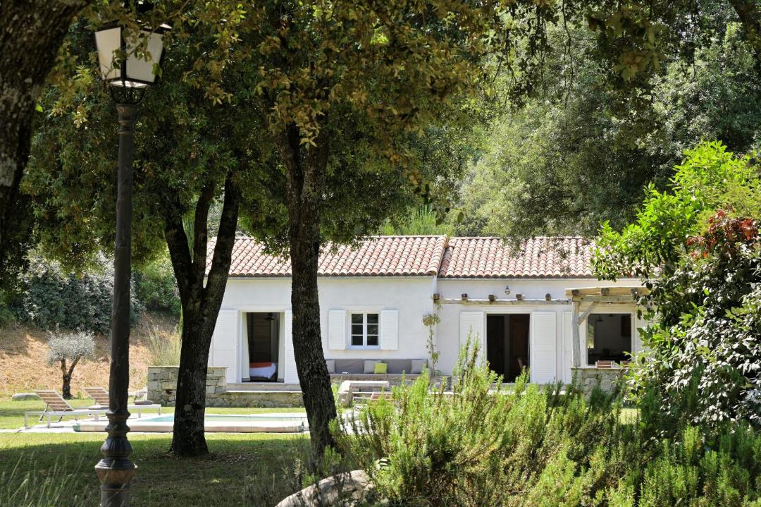 Photo of Others in Corte