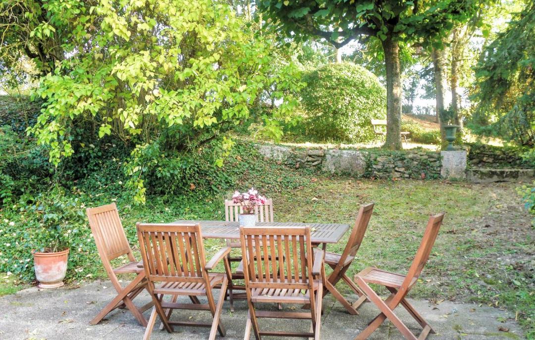 Photo of Others in Saint-Georges-sur-Baulche