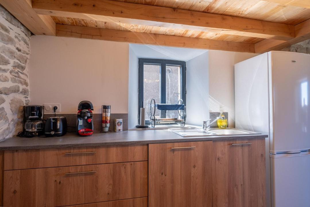 Photo of Kitchen in Fraissinet-de-Fourques