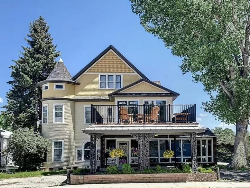 Photo of Others in Buffalo