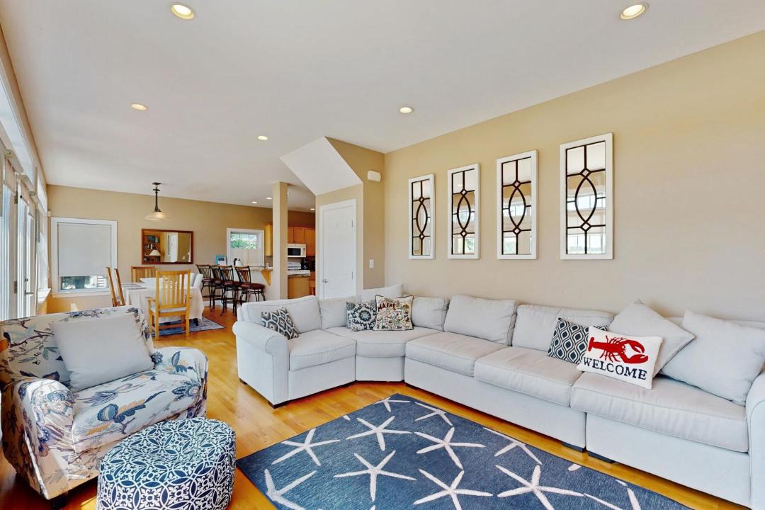 Photo of Livingroom in Biddeford Pool