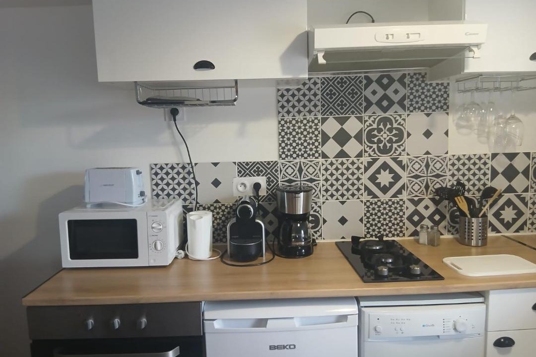 Photo of Kitchen in Champagne-les-Marais