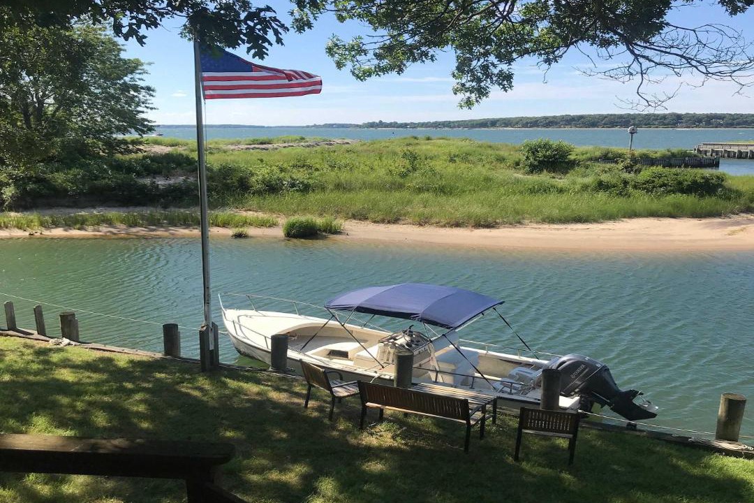 Photo of Others in East Marion