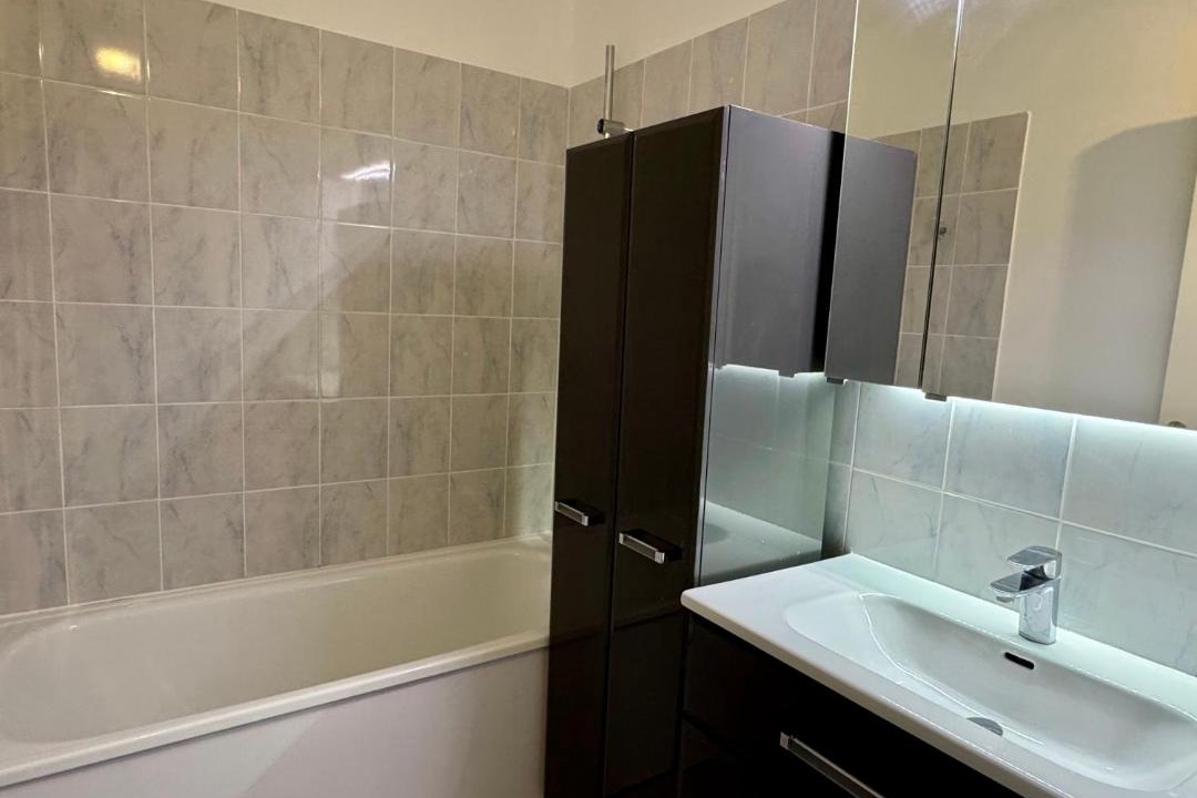 Photo of Bathroom in Melun