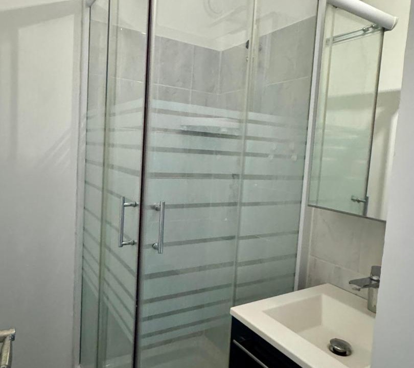 Photo of Bathroom in Melun