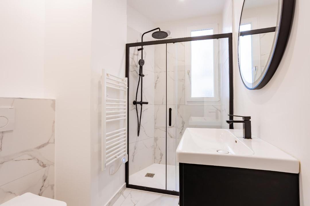 Photo of Bathroom in Quartier Sainte-Marguerite