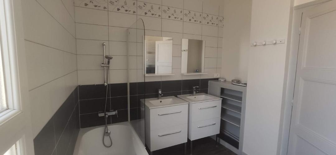 Photo of Bathroom in Antigny