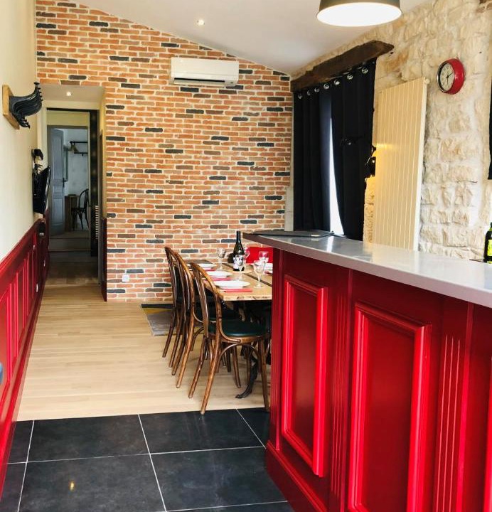 Photo of Kitchen in Corcelles-les-Arts