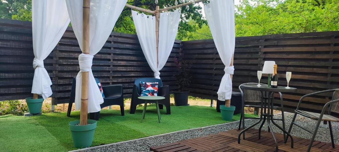 Photo of Others in Lunas