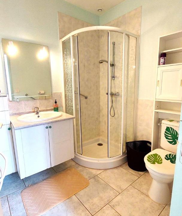 Photo of Bathroom in Nogent-sur-Vernisson