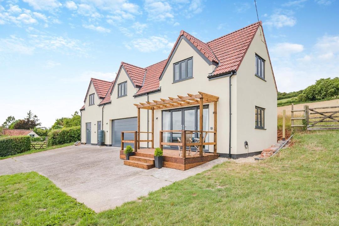 Photo of Others in Cheddar