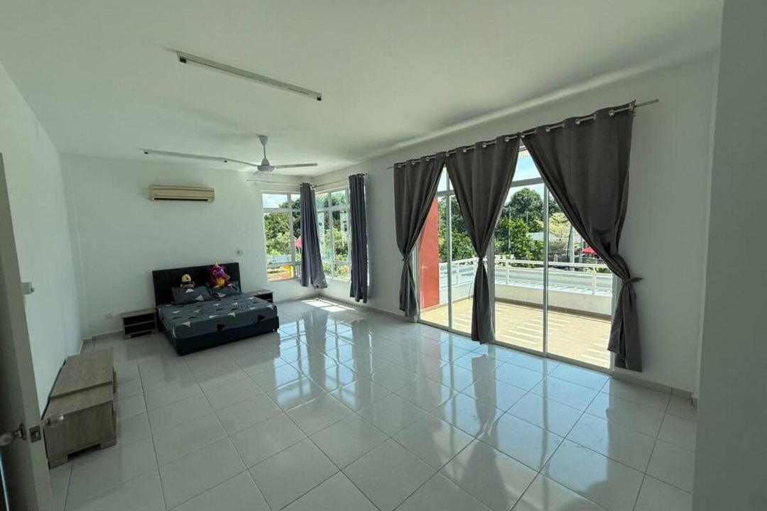 Photo of Others in Serom