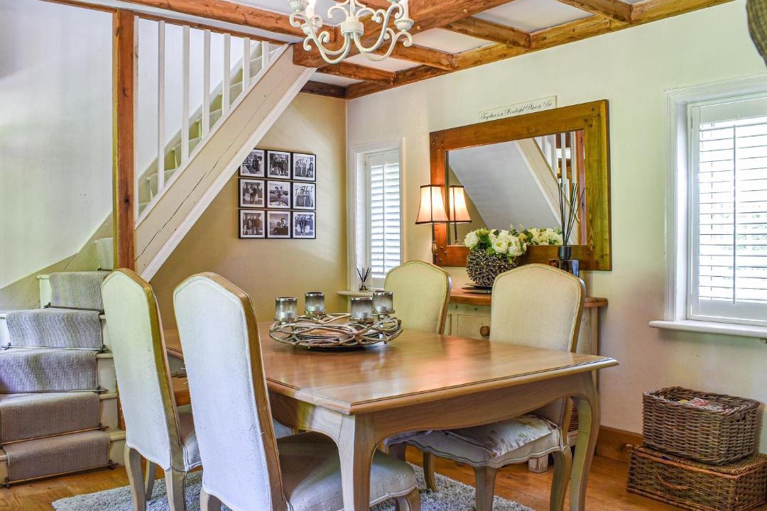 Photo of Others in Burley