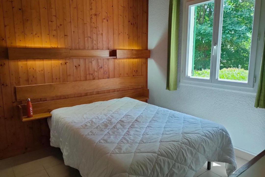 Photo of Others in Tence